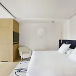Hotel La De La Pinede