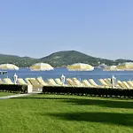 La De La Pinede Hotel 5*