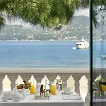 Hotel La De La Pinede