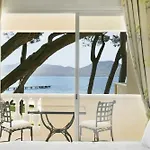 La De La Pinede Hotel 5*