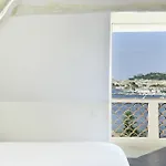 La De La Pinede Hotel 5*