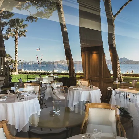 Szálloda La De La Pinede Saint-Tropez