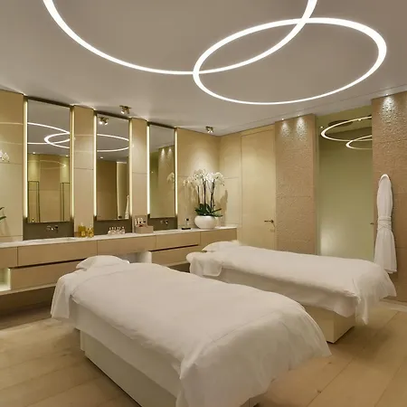 Ξενοδοχείο La De La Pinede Σαιν-Τροπέ