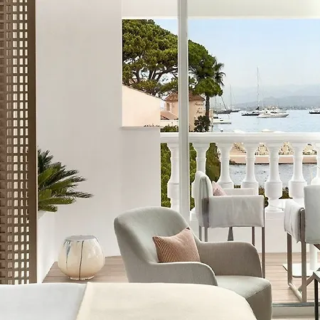 La De La Pinede Saint-Tropez