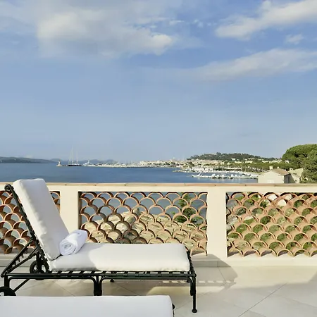 La De La Pinede Ξενοδοχείο