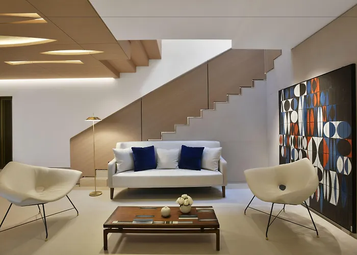 La De La Pinede Hotel 5*