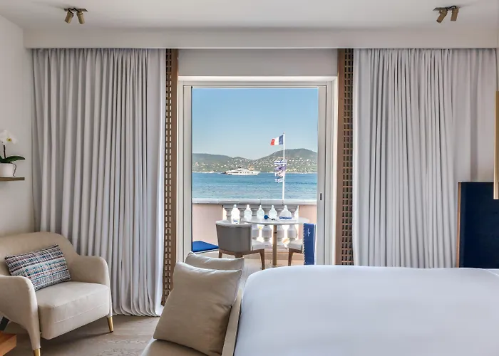 La De La Pinede 5* سان تروبيه