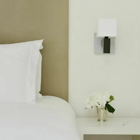 La De La Pinede Hotel 5*