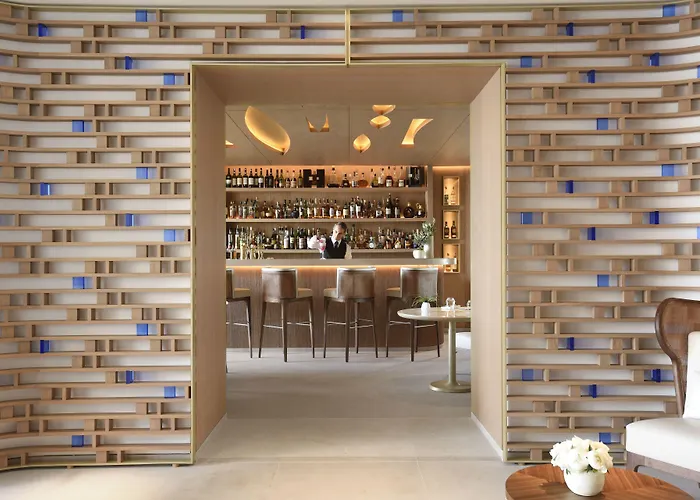 La De La Pinede Hotel 5*