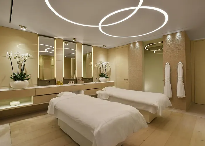 Hotel La De La Pinede Saint-Tropez